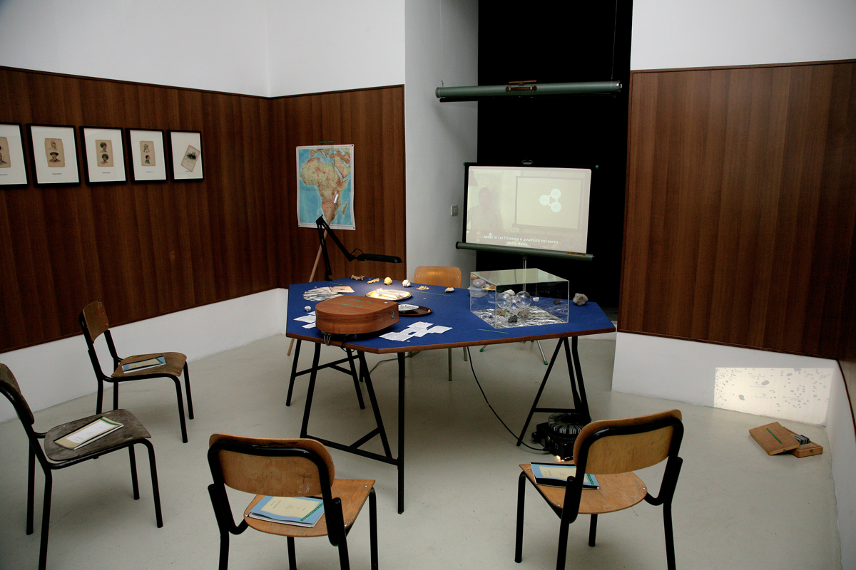 Simon Fujiwara, The Museum of Incest, 2008-2009, exhibition view