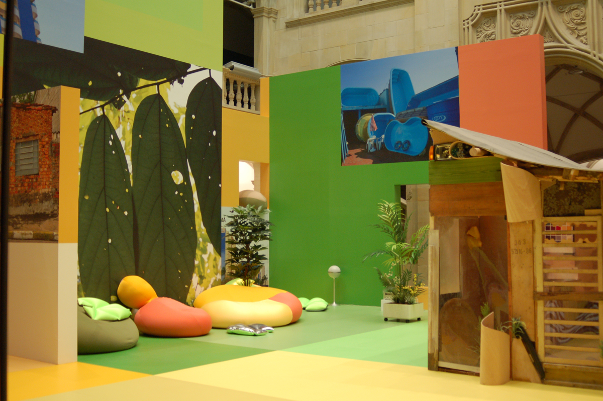Paradise in the New World, 2008, installation view at LWL, Munster, D