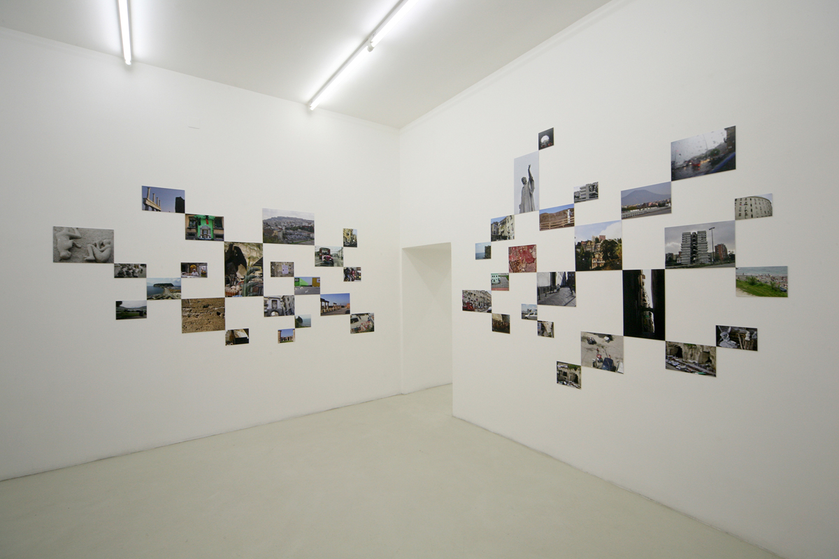 hashish in Naples, 2009, exhibition view