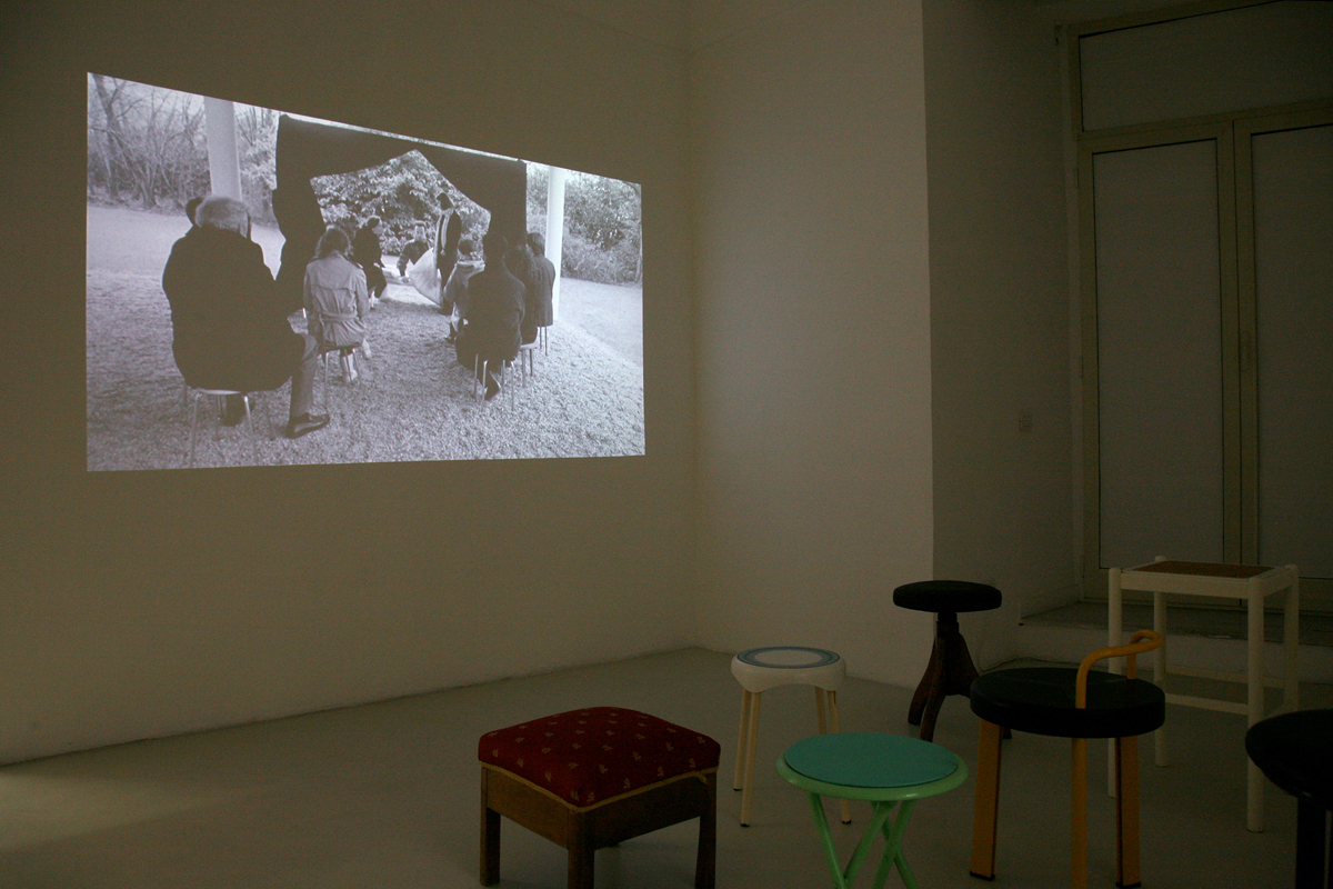 Ulla von Brandenburg, Singspiel, 2009, installation view